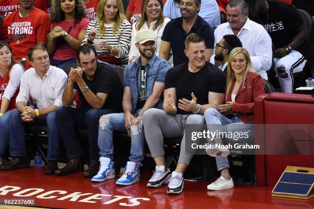 Justin Timberlake JJ Watt and Kealia Ohai enjoy Game Five of the Western Conference Finals during the 2018 NBA Playoffs between the Golden State...