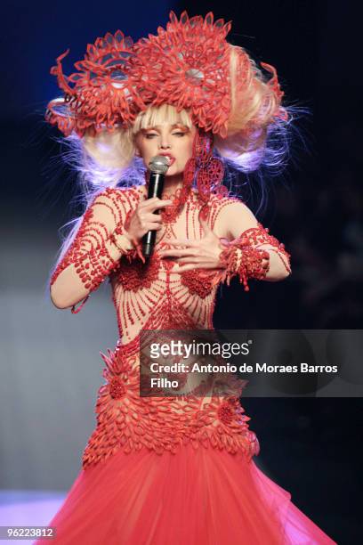Singer Arielle Dombasle performs during the Jean-Paul Gaultier Haute-Couture show as part of Paris Fashion Week Spring/Summer 2010 on January 27,...