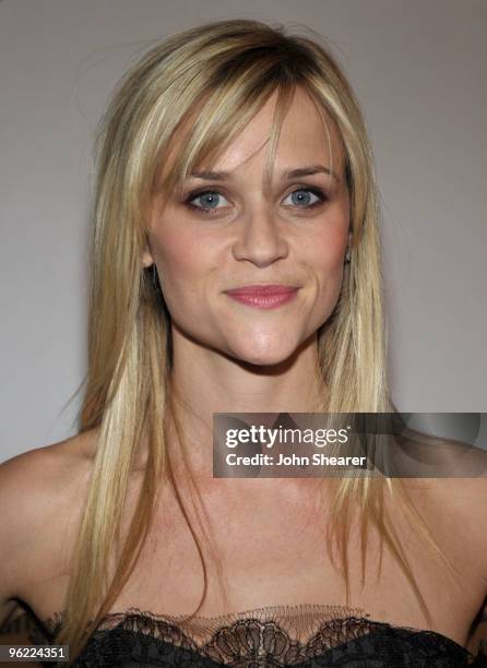 Actress Reese Witherspoon arrives at the 13th annual Unforgettable Evening benefiting EIF held at Beverly Wilshire Four Seasons Hotel on January 27,...