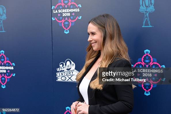 Jennifer Love Hewitt attends the 20th Century Fox 2018 LA Screenings ...