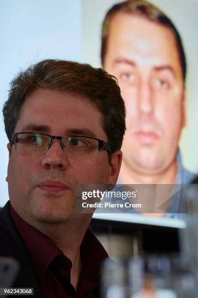 Eliot Higgins from the citizen journalist's organisation Bellingcat is portrayed during a press conference in the Circus Theater about suspects...