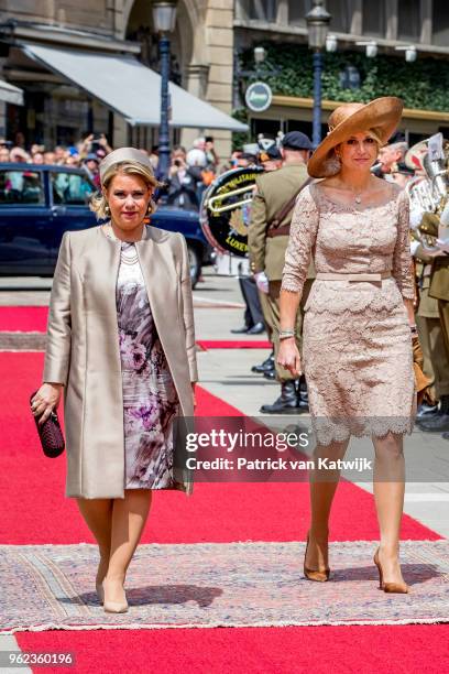 Queen Maxima of The Netherlands and Grand Duchess Maria Teresa of Luxembourg during an official farewell ceremony at the Grand Ducal Palace of...