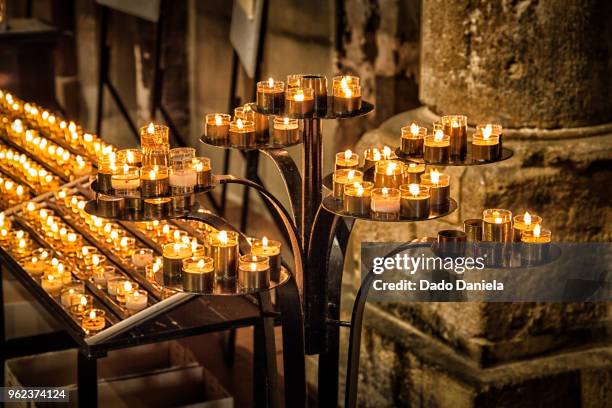 candles - non urban scene stockfoto's en -beelden