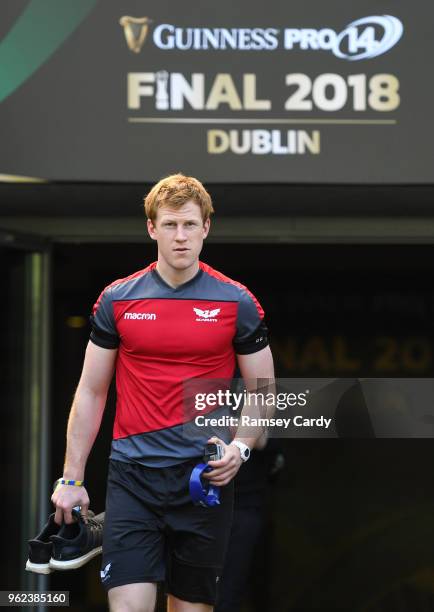 Dublin , Ireland - 25 May 2018; Rhys Patchell during the Scarlets captains run at the Aviva Stadium in Dublin.