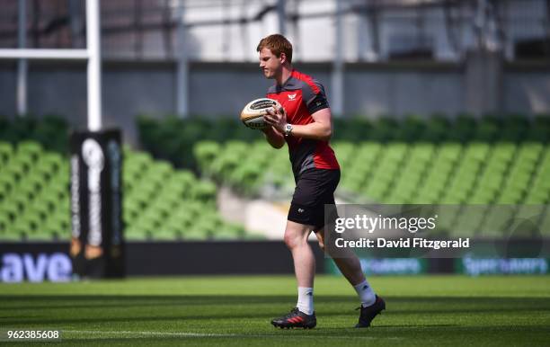 Dublin , Ireland - 25 May 2018; Rhys Patchell during the Scarlets captains run at the Aviva Stadium in Dublin.