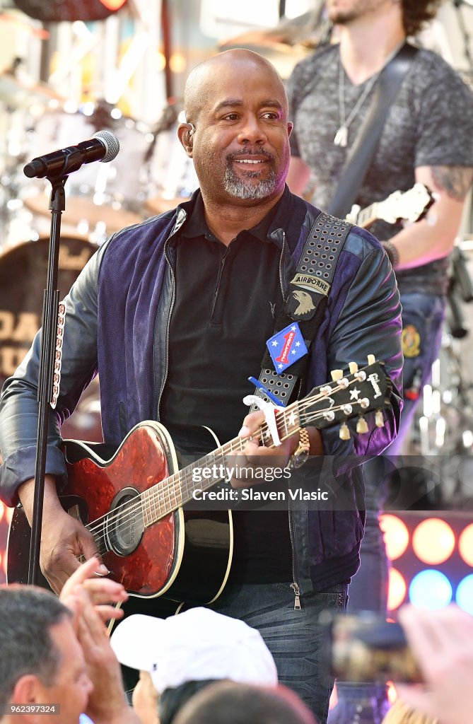 Tim Rucker Singer Singer/songwriter Darius Rucker performs on