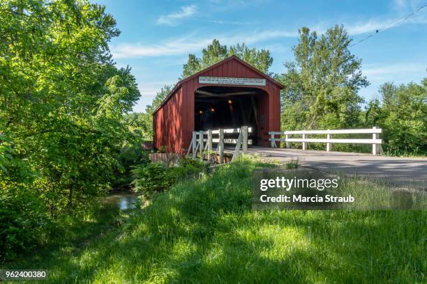 red covered bridge - illinois stock pictures, royalty-free photos & images