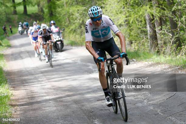 British cyclist Christopher Froome rides on the Colle delle Finestre during the 19th stage from Venaria Reale to Bardonecchia during the 101st Giro...