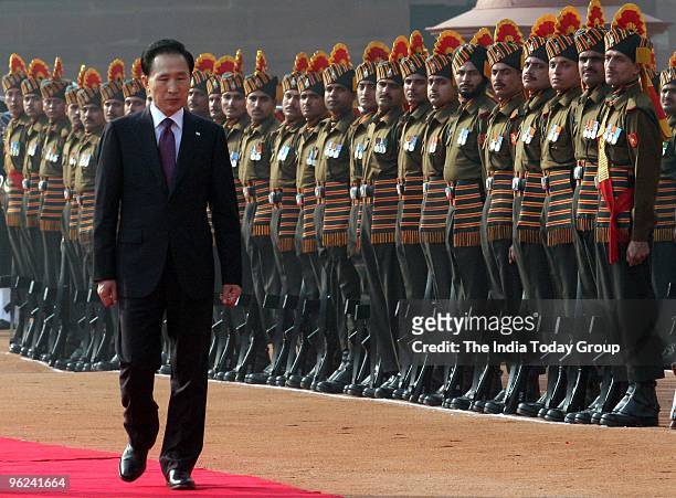 President of the Republic of South Korea Lee Myung-bak inspects the Guard of Honour in New Delhi on Monday, January 25, 2010.