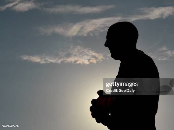 Louth , Ireland - 25 May 2018; Gary Rogers of Dundalk prior to the SSE Airtricity League Premier Division match between Dundalk and Bray Wanderers,...