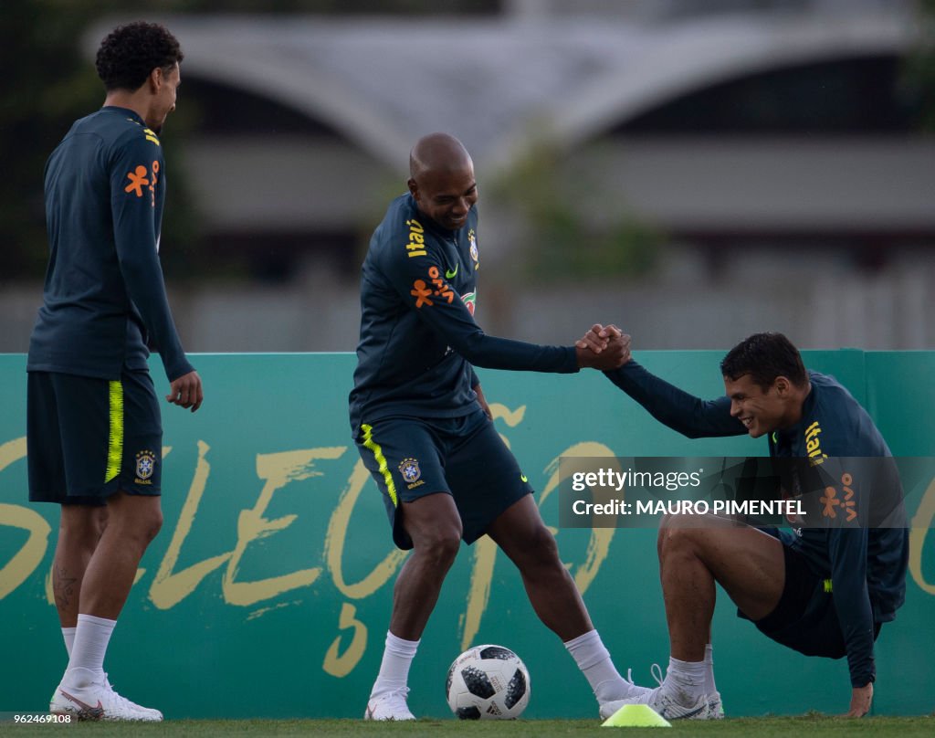 FBL-WC-2018-BRA-TRAINING