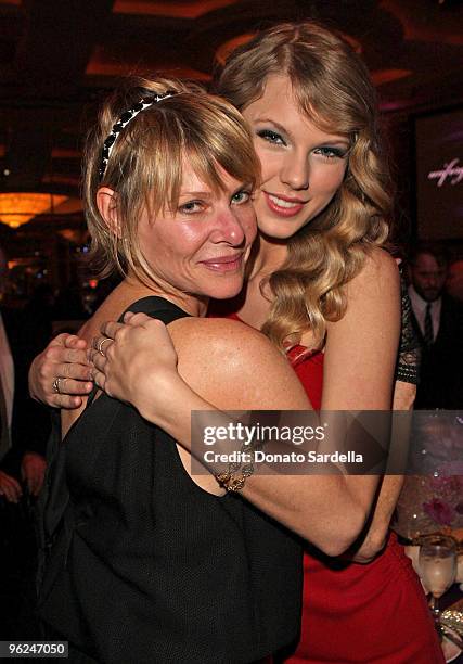 Actress Kate Capshaw and musician Taylor Swift attend the 13th annual Unforgettable Evening benefiting EIF held at Beverly Wilshire Four Seasons...