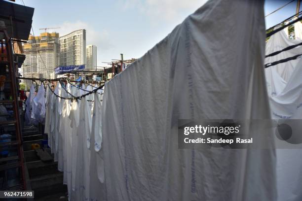 dhobi ghat - dhobi ghat stock pictures, royalty-free photos & images