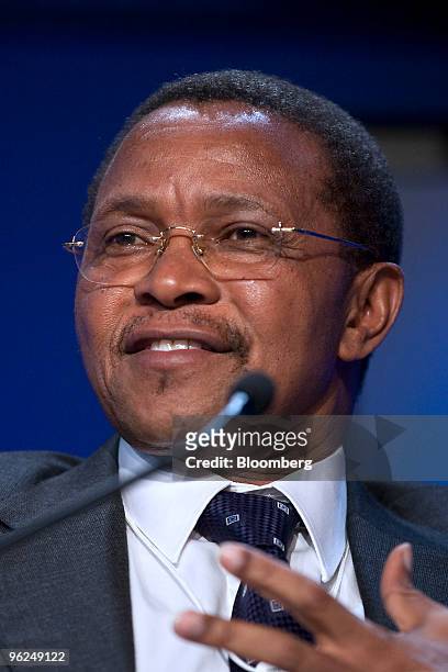 Jakaya M. Kikwete, president of Tanzania, participates in an interactive session titled "Rethinking Africa's Growth Strategy" during day two of the...