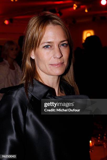 Robin Wright Penn attend the Fashion Dinner for AIDS at the Pavillon d'Armenonville on January 28, 2010 in Paris, France.