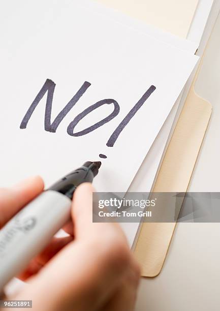 hand writing word, no with marker - tierfinger stock-fotos und bilder