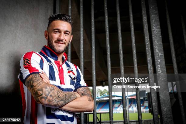 Pol Llonch Puyalto of Willem II signing a contract during the Pol Llonch Puyalto on May 24, 2018