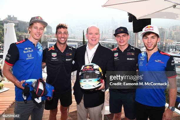 Brendon Hartley of New Zealand and Scuderia Toro Rosso, Daniel Ricciardo of Australia and Red Bull Racing, Prince Albert of Monaco, Max Verstappen of...