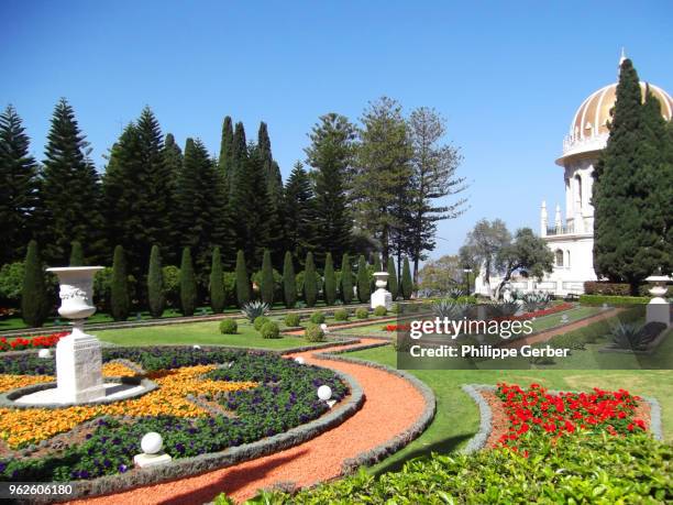 bahai gardens and shrine - terraces of the shrine of the báb stock pictures, royalty-free photos & images