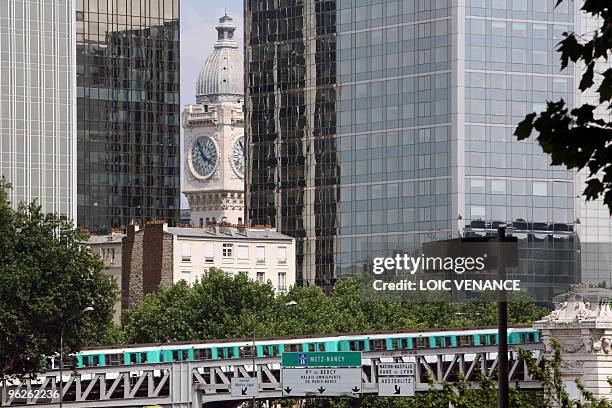 This picture taken on July 2, 2009 in Paris shows the clock of the gare de Lyon, one of the Paris train station. AFP PHOTO LOIC VENANCE