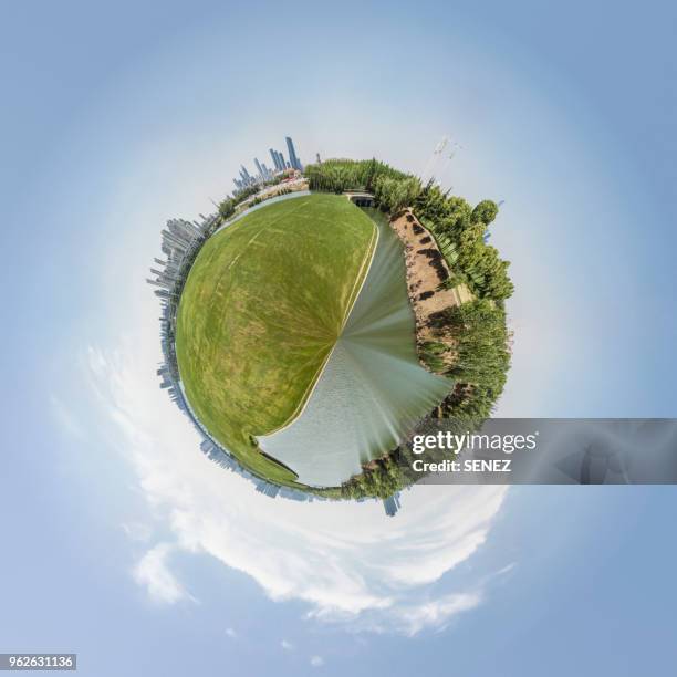 little planet effect - fischaugen objektiv stock-fotos und bilder