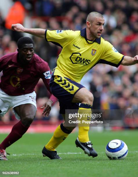 Kevin Phillips of Aston Villa in action during the Barclays Premiership match between Arsenal and Aston Villa at Highbury in London on April 1, 2006....