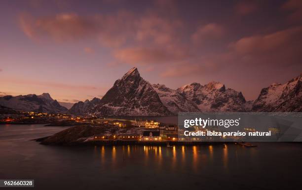 islas lofoten - islas stock-fotos und bilder