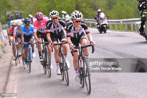 Christopher Froome of Great Britain and Team Sky Pink Leader Jersey / Tom Dumoulin of The Netherlands and Team Sunweb / Sam Oomen of The Netherlands...