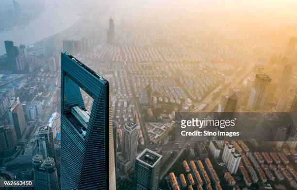 shanghai world financial center and aerial view of shanghai at sunset, china - pudong 個照片及圖片檔