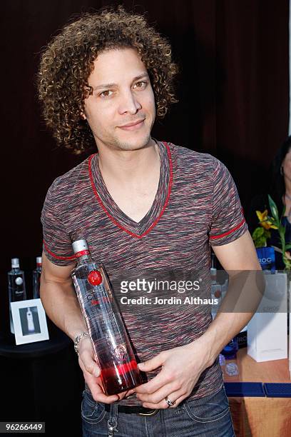 Personality Justin Guarini attends the 52nd Annual GRAMMY Awards GRAMMY Gift Lounge Day 1 held at the Staples Center on January 28, 2010 in Los...