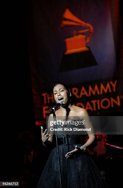 Singer Melanie Fiona performs onstage at the Music Preservation Project "Cue The Music" held at the Wilshire Ebell Theatre on January 28, 2010 in Los...