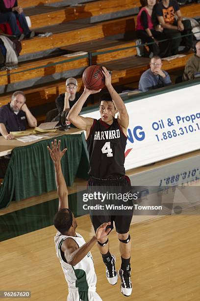 Aerial view of Harvard Jeremy Lin in action, shot vs Dartmouth at Leede Arena. Hanover, NH 1/23/2010 CREDIT: Winslow Townson