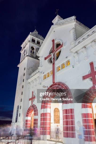 el salvador, sonsonate, juayua, black christ of juayua church at night - sonsonate stock pictures, royalty-free photos & images