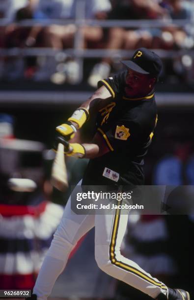 Barry Bonds of the PIttsburgh Pirates warms up during batting practice before the 1992 All - Star Game game Jack Murphy Stadium on July 15,1992 in...