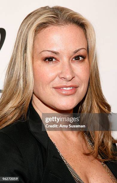 Singer Anastacia attends the debut of "Q by Pascale" glass shoes on January 29, 2010 in Los Angeles, California.