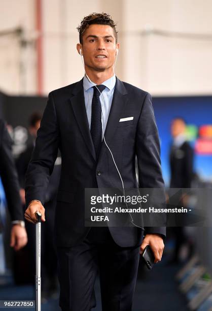 Cristiano Ronaldo of Real Madrid arrives at the stadium prior to the UEFA Champions League Final between Real Madrid and Liverpool at NSC Olimpiyskiy...