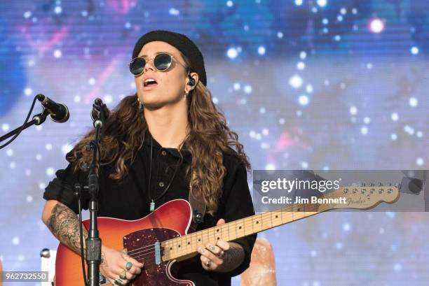 Tash Sultana performs live on stage during Sasquatch! Festival at Gorge Amphitheatre on May 25, 2018 in George, Washington.