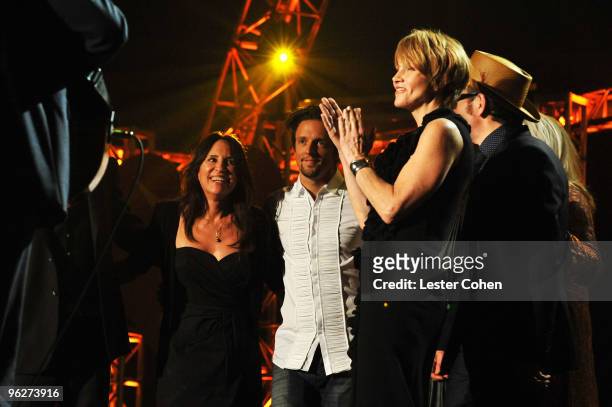 Musicians Dave Matthews, guest, Jason Mraz, Elvis Costello, Shawn Colvin perform onstage with James Taylor at the 2010 MusiCares Person Of The Year...