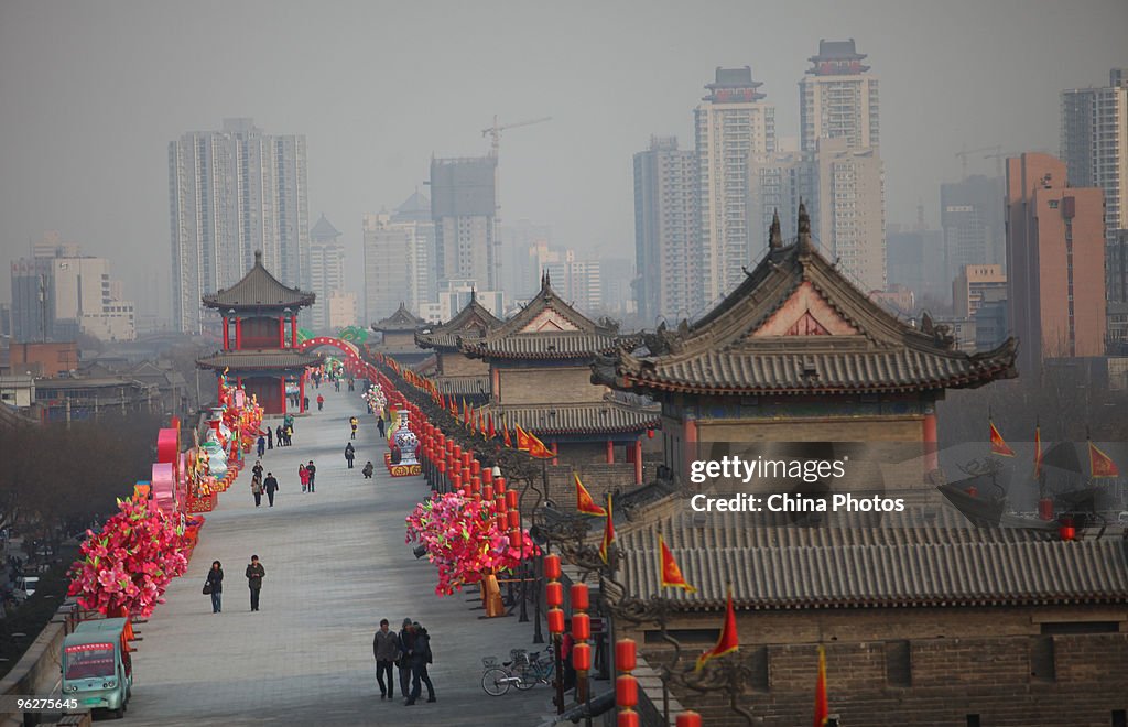 Chinese People Prepare For Lunar New Year