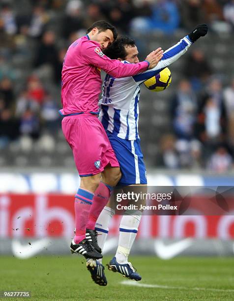 Mergim Mavraj of Bochum and Theofanis Gekas of Berlin battle for the ball during the Bundesliga match between Hertha BSC Berlin and VfL Bochum at...