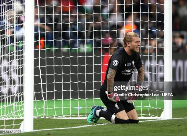 Loris Karius of Liverpool looks dejected after conceeding a third goal during the UEFA Champions League Final between Real Madrid and Liverpool at...