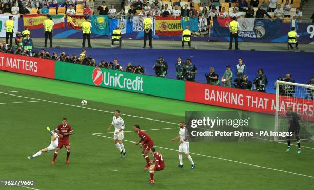 Real Madrid's Gareth Bale scores his side's second goal of the game during the UEFA Champions League Final at the NSK Olimpiyskiy Stadium, Kiev.