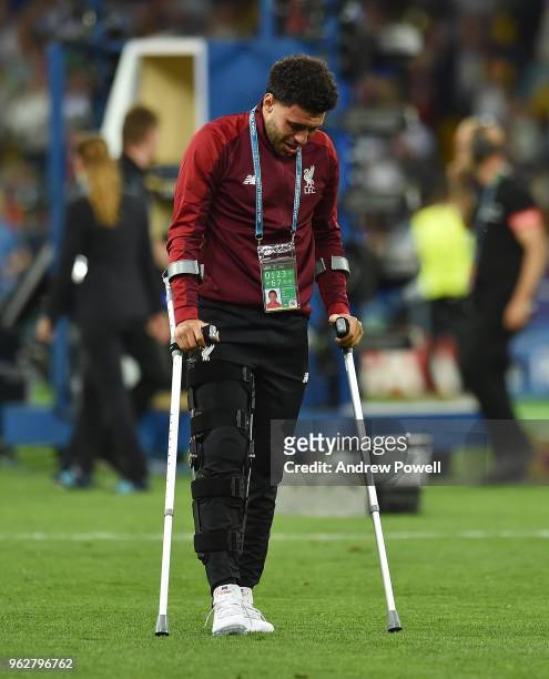 Dejected Alex Oxlade-Chamberlain of Liverpool at the end of the UEFA Champions League final between Real Madrid and Liverpool on May 26, 2018 in...