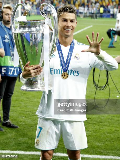 Cristiano Ronaldo of Real Madrid with UEFA Champions League trophy, Coupe des clubs Champions Europeens during the UEFA Champions League final...