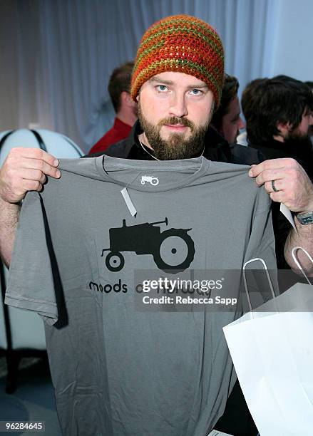 Musician Zac Brown attends GRAMMY Style Studio Day 4 at Smashbox West Hollywood on January 30, 2010 in West Hollywood, California.