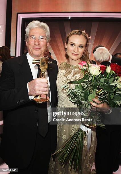 Actors Diane Kruger and Richard Gere pose after the Goldene Kamera 2010 Award at the Axel Springer Verlag on January 30, 2010 in Berlin, Germany.