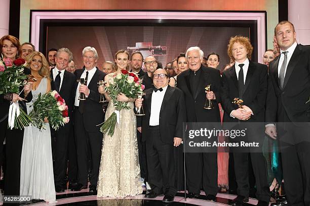 Senta Berger, Michael Douglas, Richard Gere, Diane Kruger, Danny Devito, Joachim Fuchsberger, Mick Hucknall, Sylvie van der Vaart, Heino Ferch,...