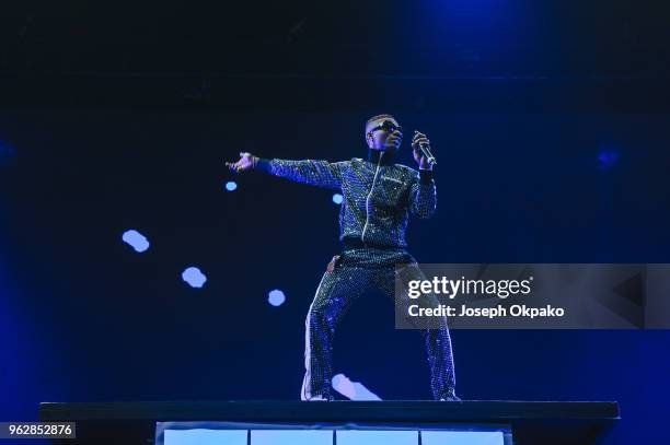 Wizkid performs on stage during AFROREPUBLIK festival at The O2 Arena on May 26, 2018 in London, England.