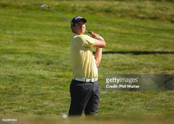 Robert Gates of the USA plays a shot on the 18th fairway during day four of the New Zealand Open at The Hills Golf Club on January 31, 2010 in...