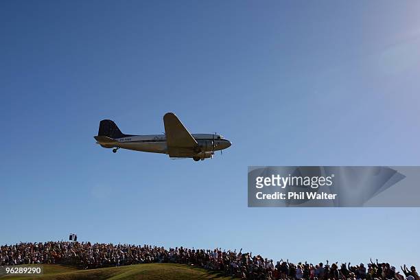 Aircraft flys over the 18th green following day four of the New Zealand Open at The Hills Golf Club on January 31, 2010 in Queenstown, New Zealand.